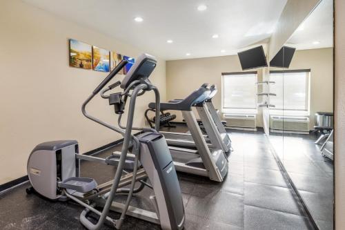 comfort inn and suites temple medical center