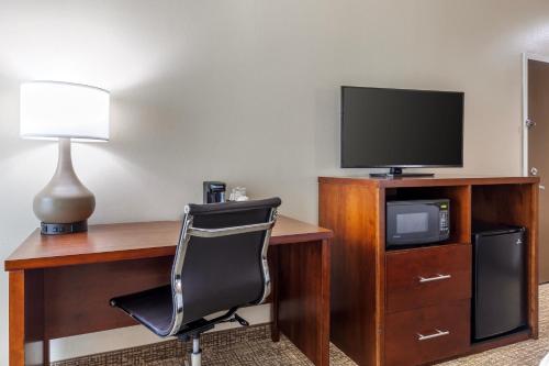 comfort inn and suites temple medical center