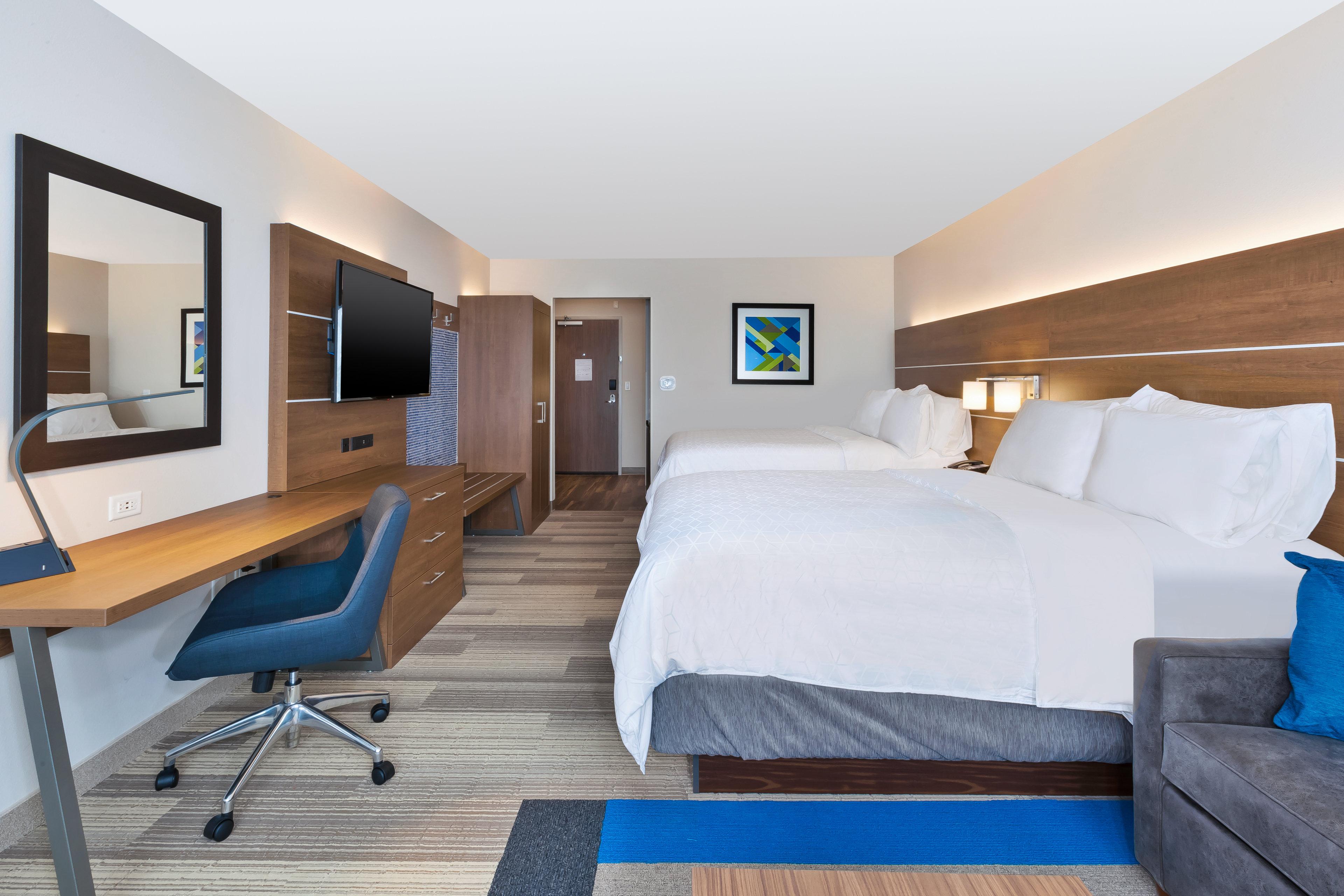 holiday inn express and suites eau claire west i 94