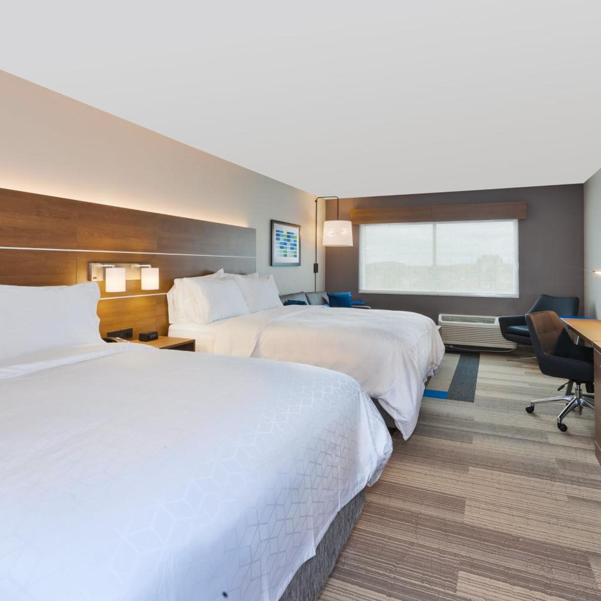 holiday inn express and suites eau claire west i 94
