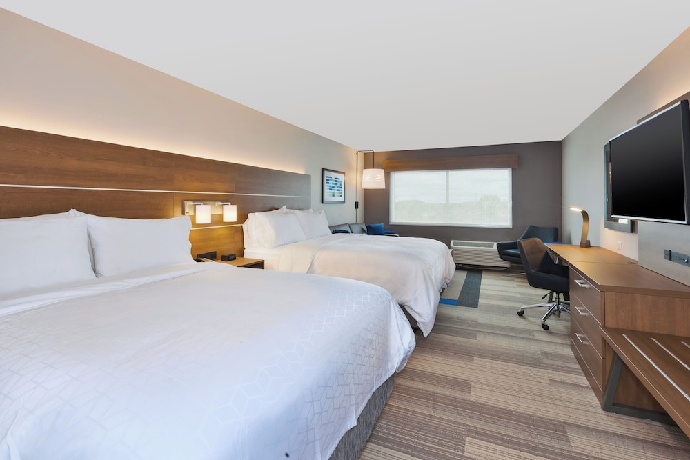 holiday inn express and suites eau claire west i 94