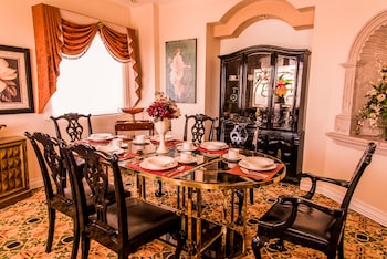 Maria Bonita Business Hotel & Suites,Ciudad Juarez>>Chihuahua,3.5 star