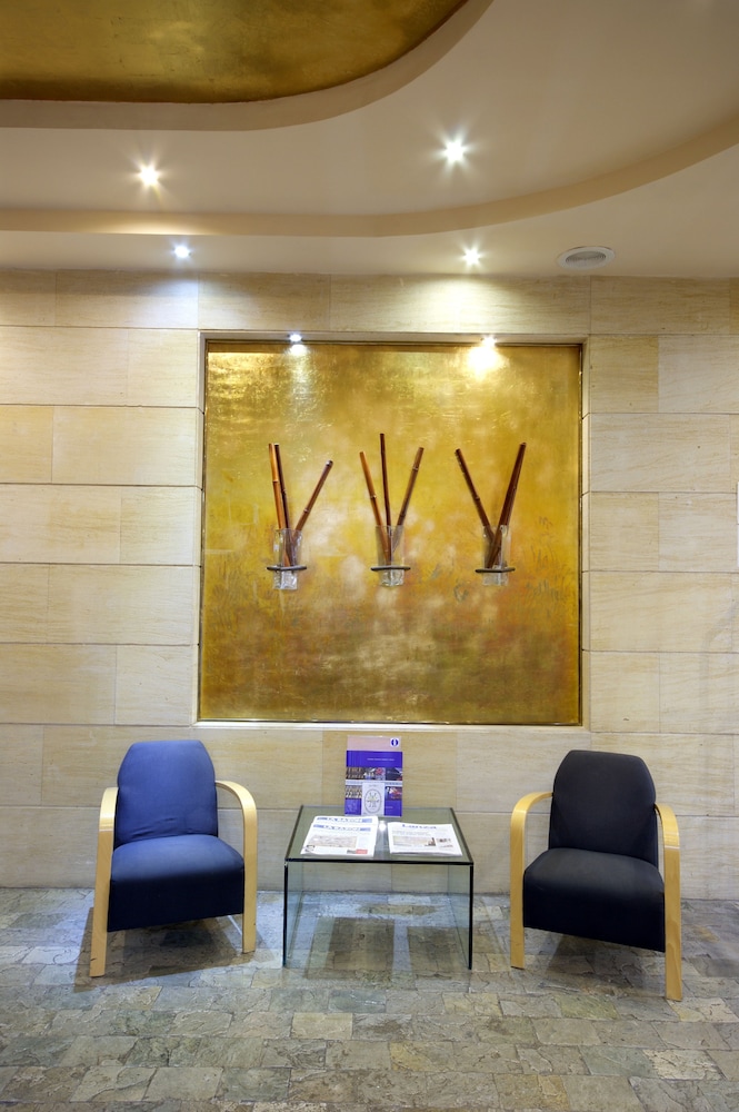 hotel silken alfonso x