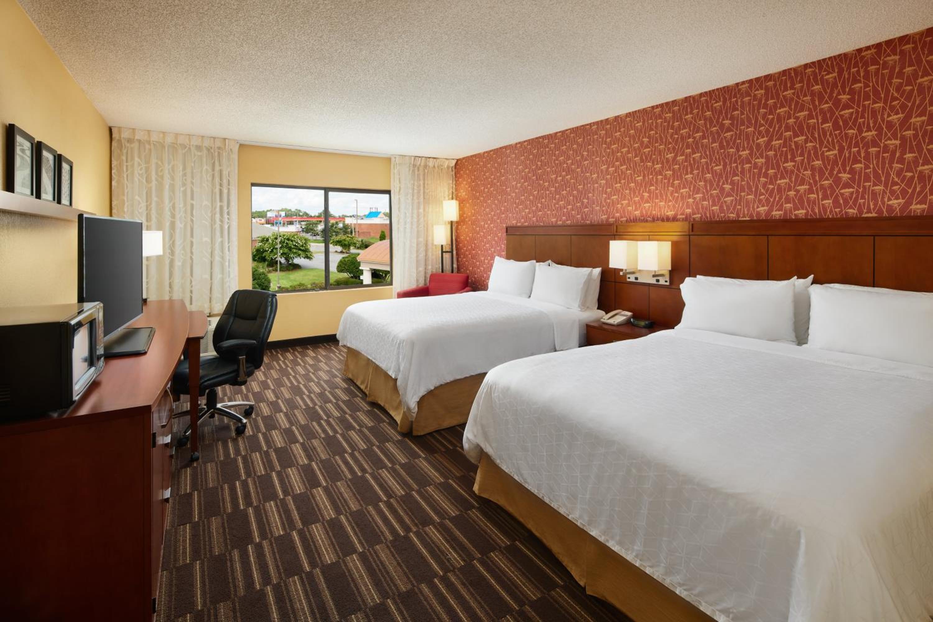 holiday inn express tifton by ihg
