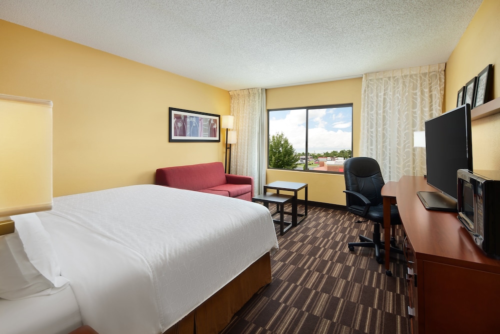 holiday inn express tifton by ihg