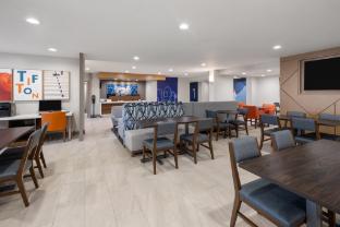 holiday inn express tifton by ihg