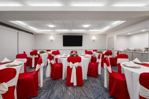 holiday inn express tifton by ihg