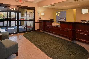 holiday inn express and suites north lima by ihg