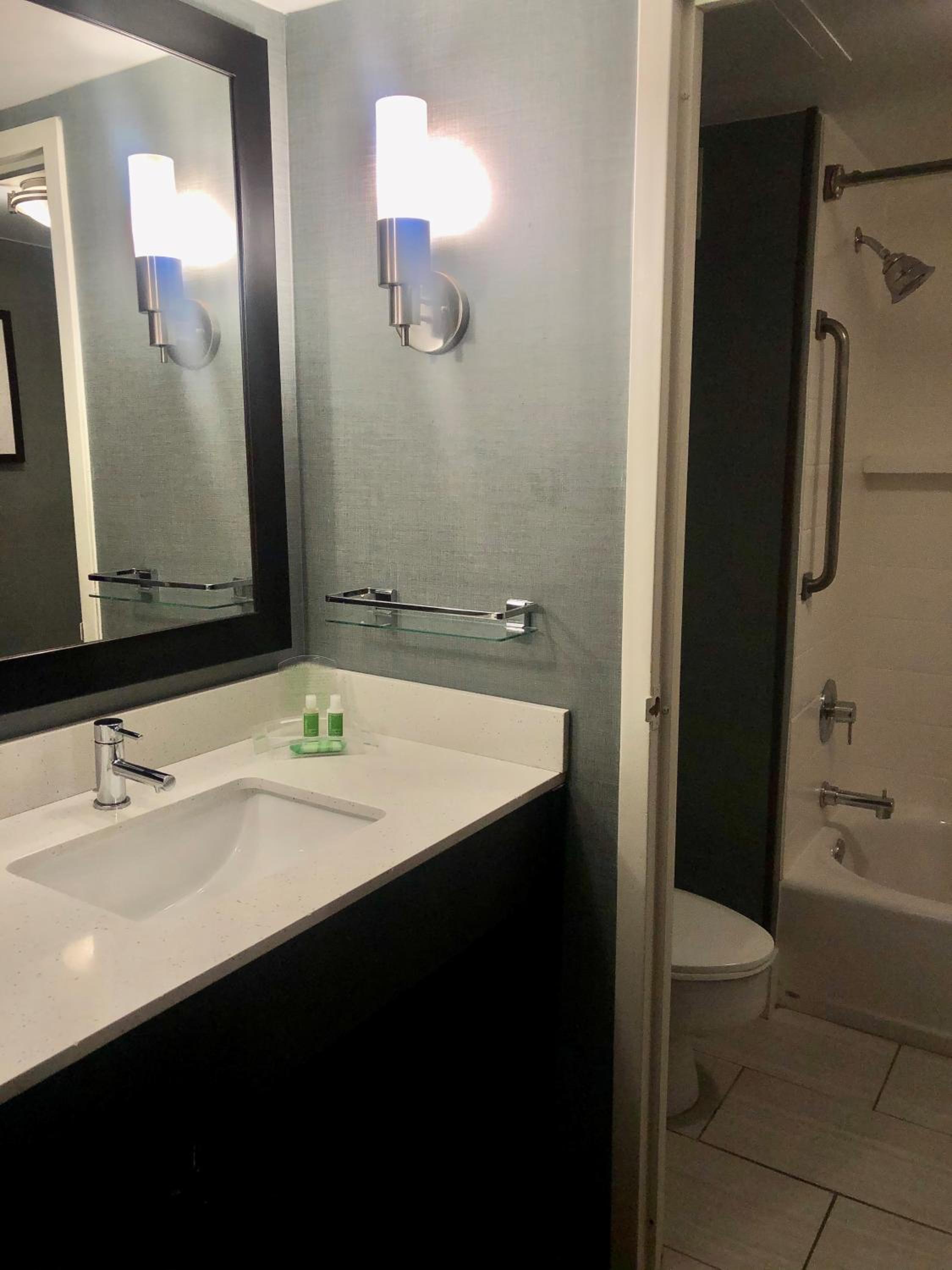 holiday inn youngstown south by ihg