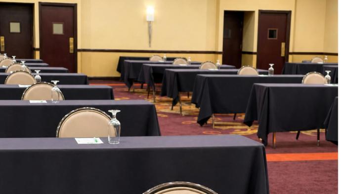 holiday inn youngstown south by ihg