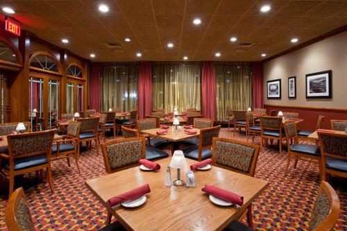 holiday inn youngstown south by ihg