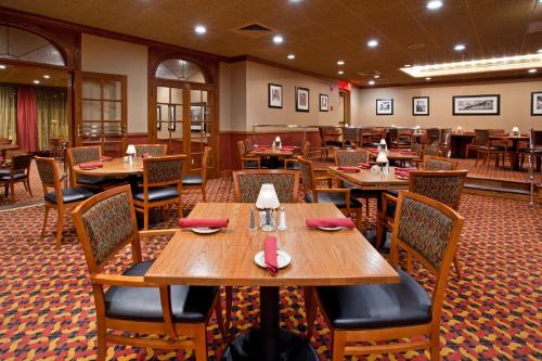 holiday inn youngstown south by ihg