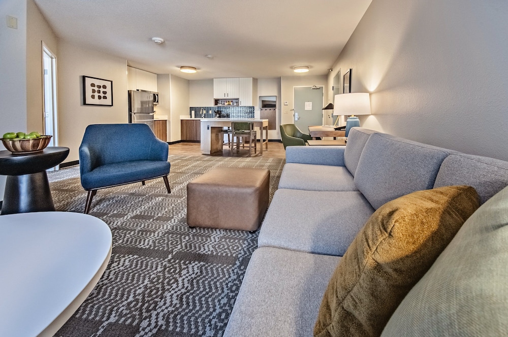 staybridge suites cedar rapids north by ihg