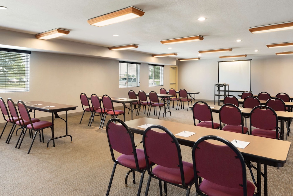 staybridge suites cedar rapids north by ihg