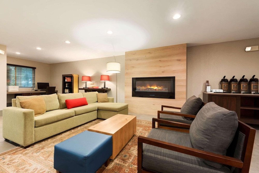 staybridge suites cedar rapids north by ihg