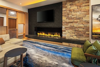 la quinta inn and suites by wyndham cedar rapids