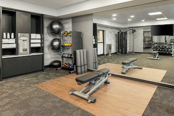 la quinta inn and suites by wyndham cedar rapids