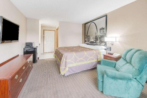 super 8 by wyndham neosho