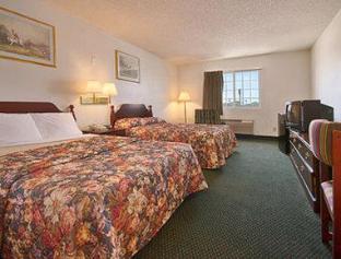 super 8 by wyndham neosho