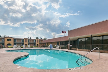 Red Roof Inn Forsyth,Forsyth>>Barnesville,2 star