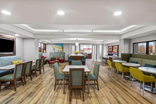 hampton inn lexington georgetown