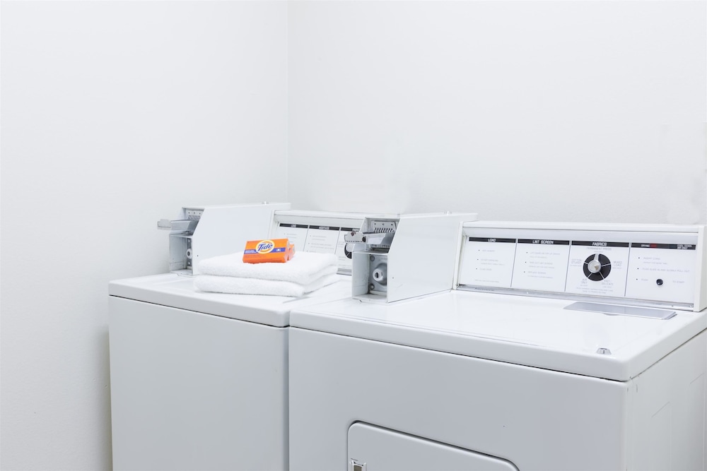 super 8 by wyndham willcox