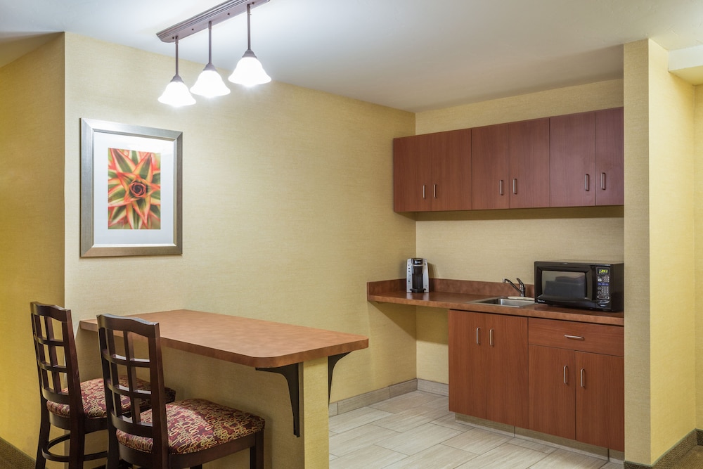 holiday inn express and suites nogales by ihg