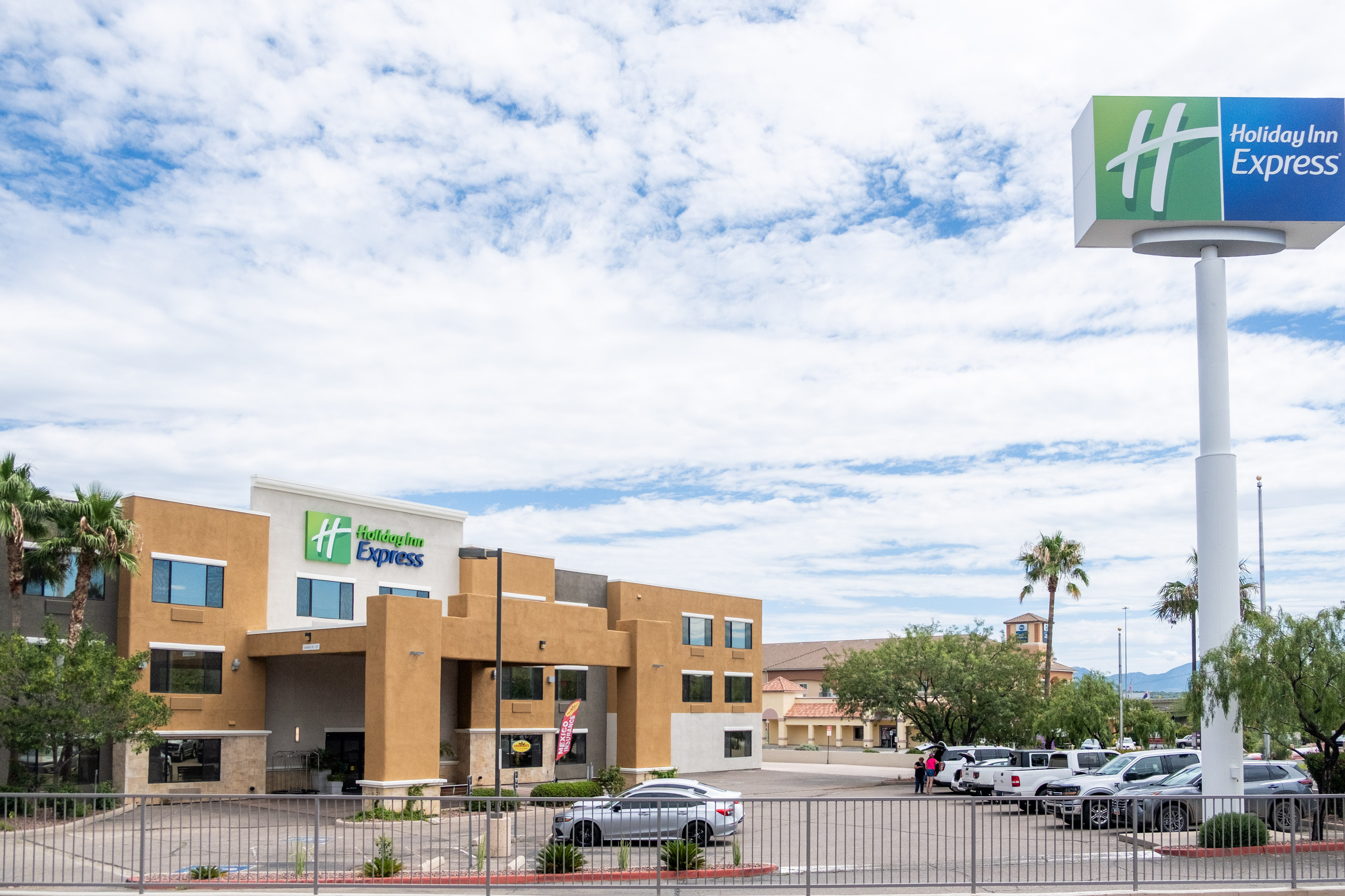 holiday inn express and suites nogales by ihg