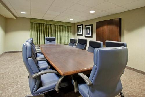 holiday inn express and suites nogales by ihg