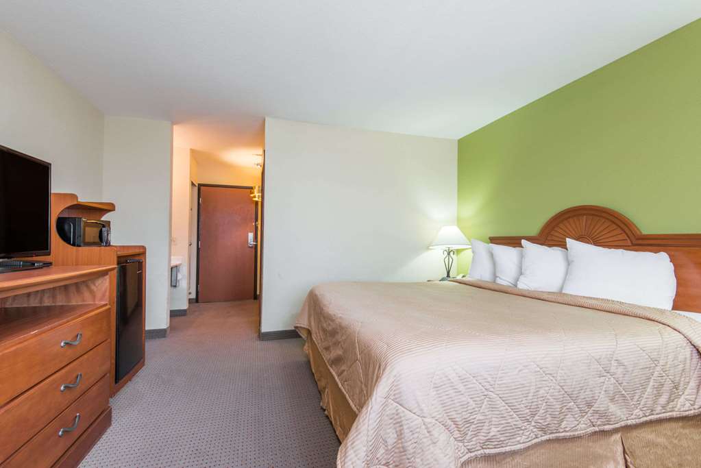 knights inn gallup at 3208 w hwy 66