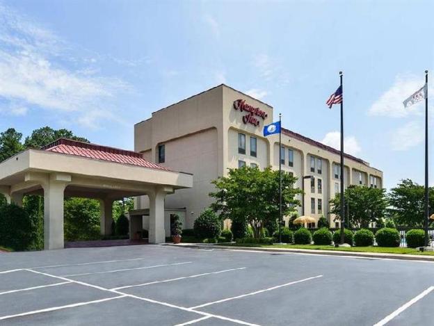 hampton inn by hilton petersburg ft gregg adams