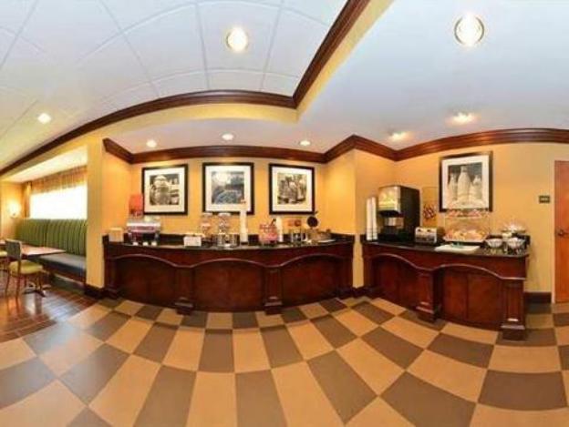 hampton inn by hilton petersburg ft gregg adams