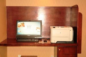 hampton inn by hilton petersburg ft gregg adams