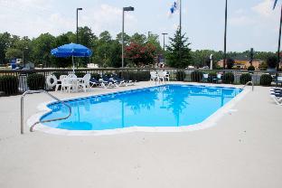 hampton inn by hilton petersburg ft gregg adams