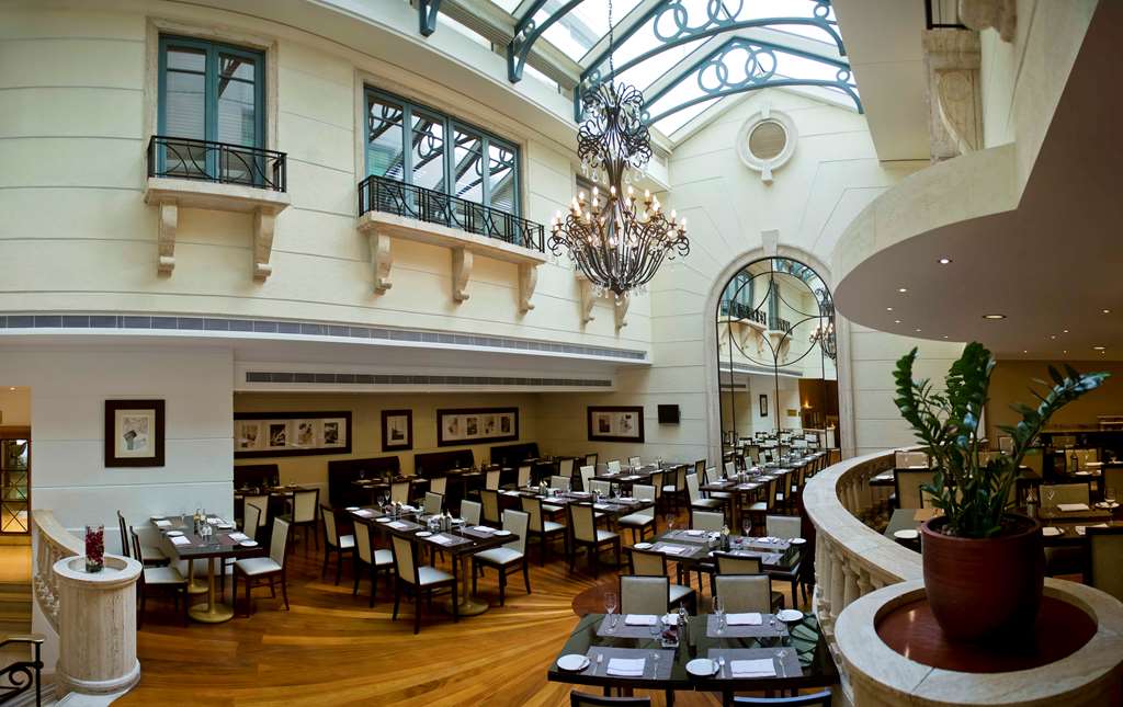 radisson blu martinez hotel beirut