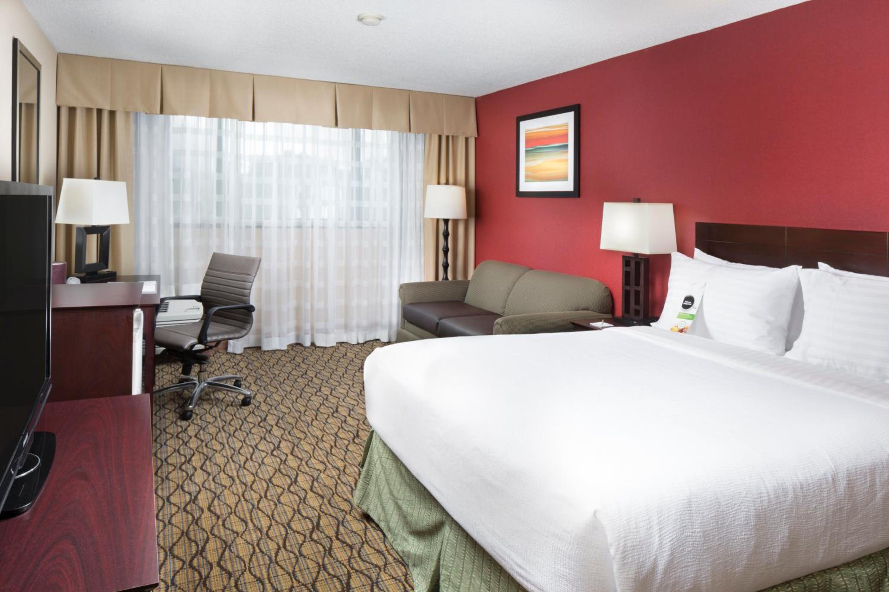 holiday inn by ihg