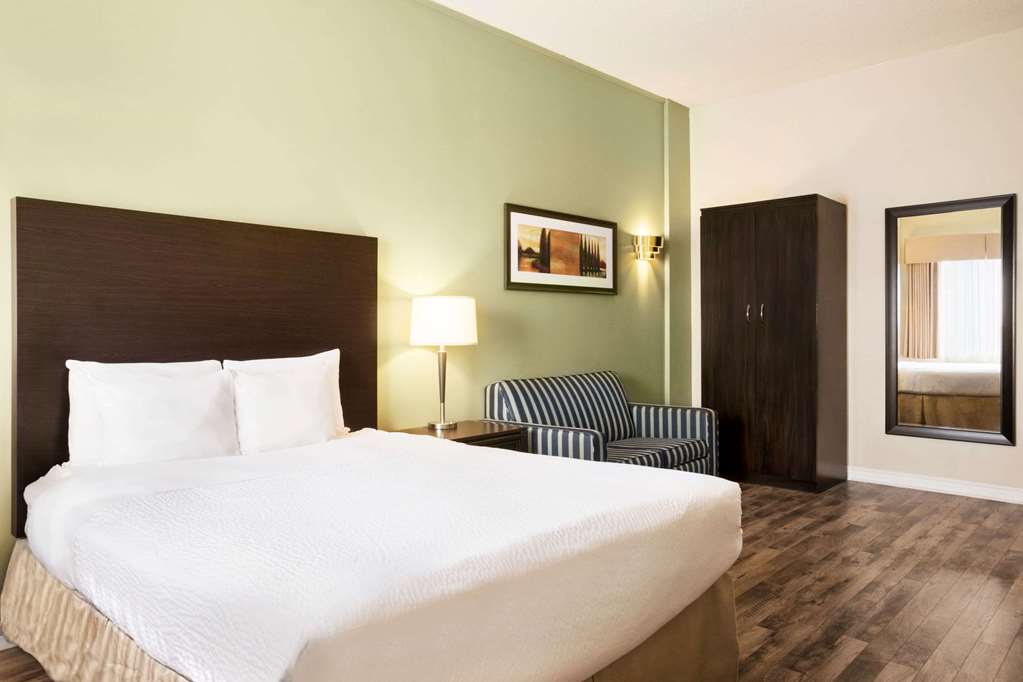 days inn by wyndham ste helene de bagot