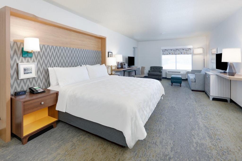 holiday inn twin falls by ihg