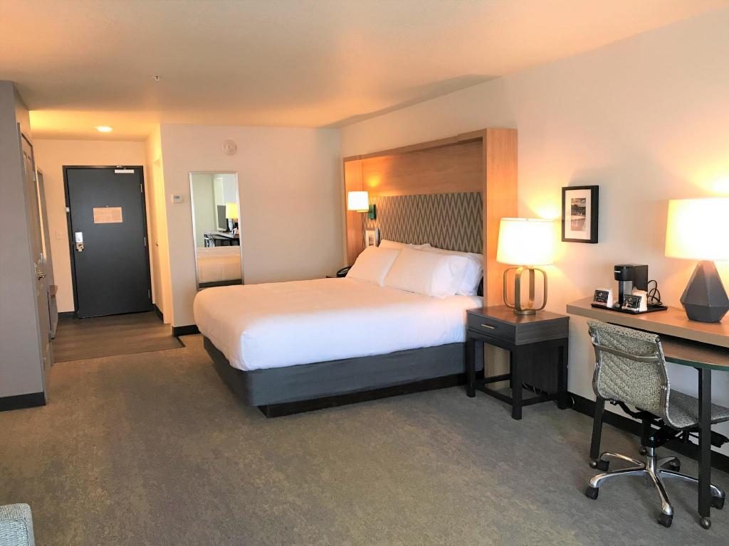 holiday inn twin falls by ihg
