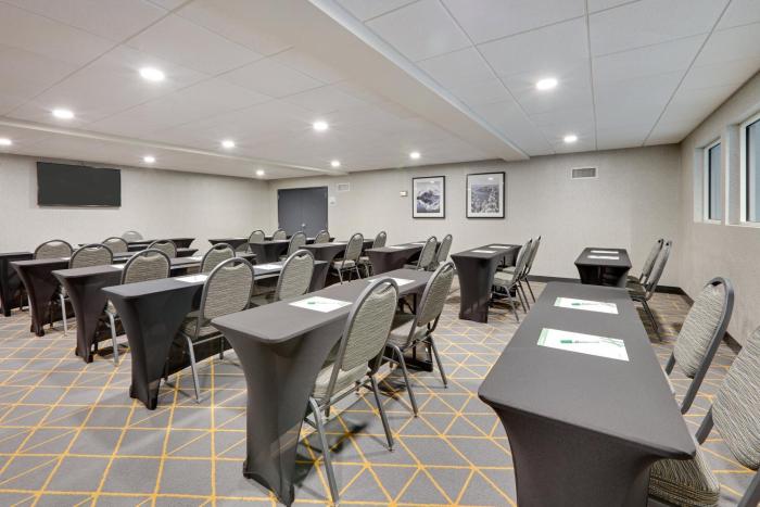 holiday inn twin falls by ihg