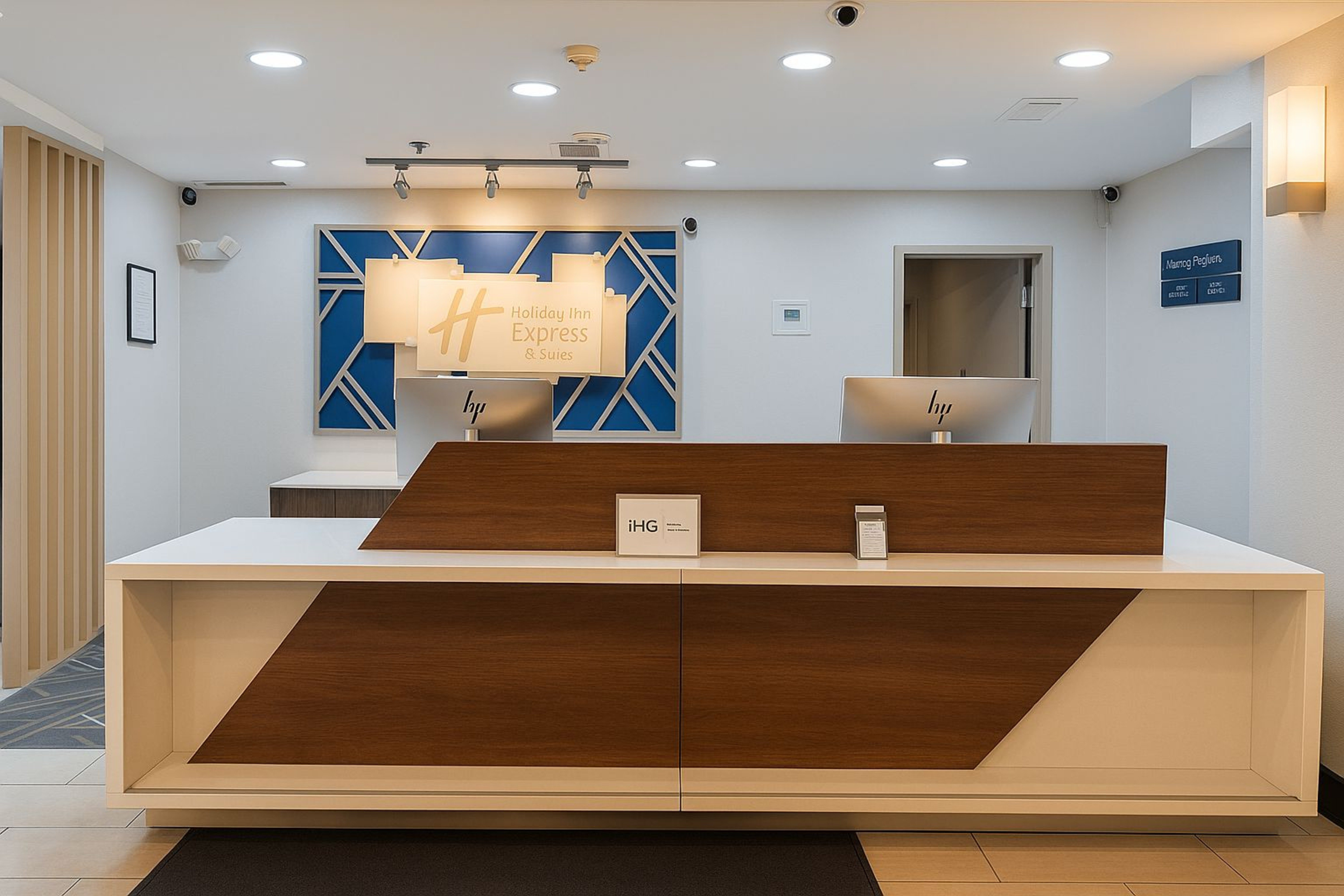 holiday inn express and suites alliance by ihg