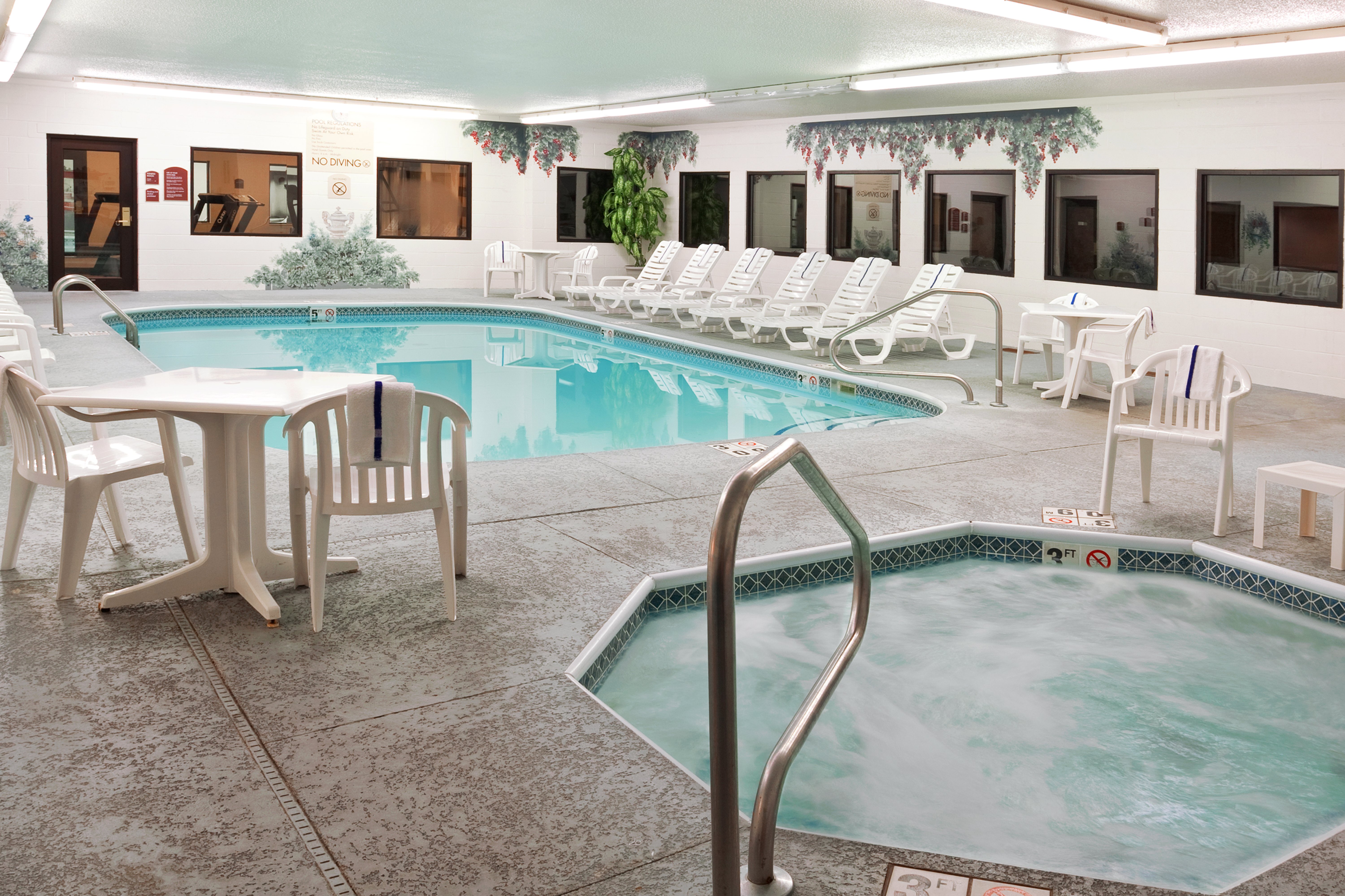 holiday inn express and suites alliance by ihg