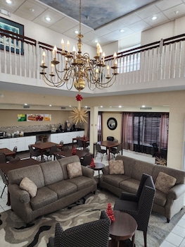 Quality Inn & Suites Bellville - Mansfield,Lexington>>Bellville,3 star