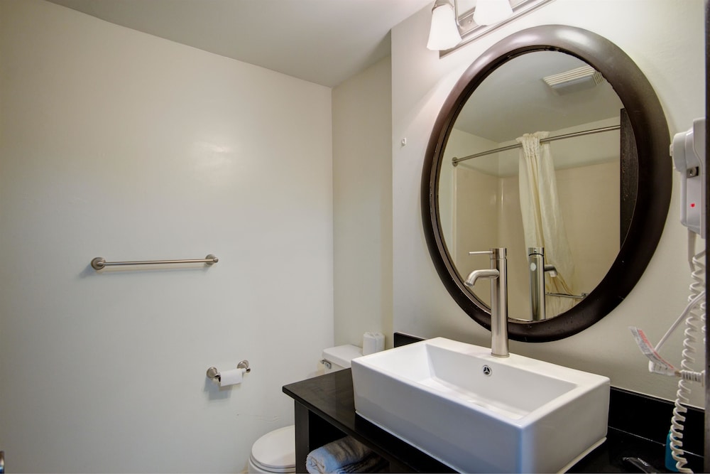 Americas Best Value Inn Heath Newark,Heath>>Columbus,2 star