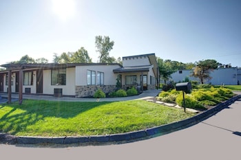 americas best value inn heath newark