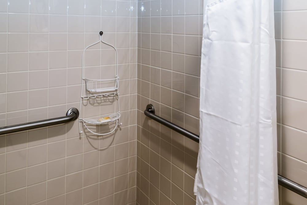 holiday inn express big rapids by ihg