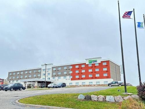 holiday inn express big rapids by ihg