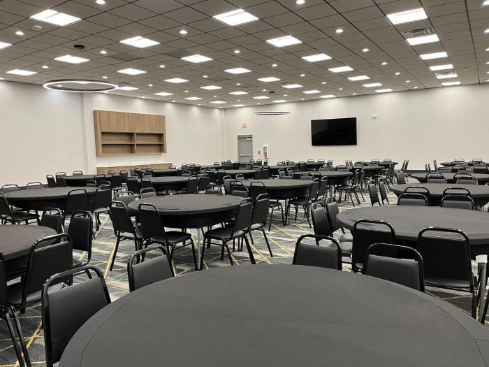 holiday inn express big rapids by ihg