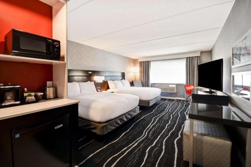 doubletree by hilton deadwood at cadillac jacks