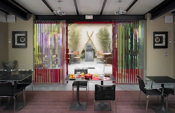 porte de versailles hotel